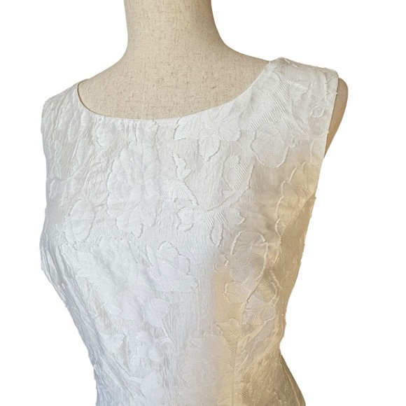 NEW Lulus Exquisite Moments White Floral Jacquard Sleeveless Mini Dress XL #1572 - Picture 4 of 7